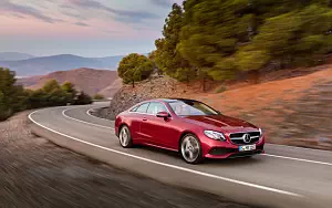   Mercedes-Benz E 220 d Coupe Avantgarde - 2017