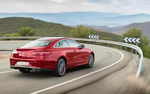   Mercedes-Benz E 220 d Coupe Avantgarde - 2017