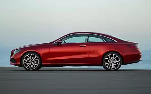   Mercedes-Benz E 220 d Coupe Avantgarde - 2017