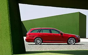   Mercedes-Benz E250 Estate AMG Sports Package - 2013