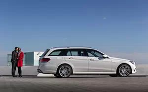   Mercedes-Benz E300 BlueTec HYBRID Estate AMG Sports Package - 2013