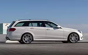   Mercedes-Benz E300 BlueTec HYBRID Estate AMG Sports Package - 2013