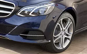   Mercedes-Benz E400 Estate - 2013