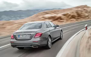   Mercedes-Benz E 400 4MATIC AMG Line - 2016