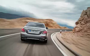   Mercedes-Benz E 400 4MATIC AMG Line - 2016