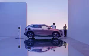   Mercedes-Benz EQA 250 - 2021