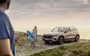   Mercedes-Benz EQB 350 4MATIC Electric Art Line - 2021