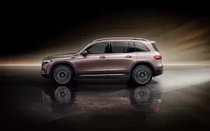   Mercedes-Benz EQB 350 4MATIC Electric Art Line - 2021