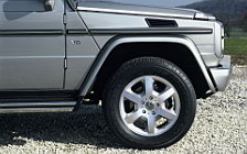  Mercedes-Benz G500 - 2002
