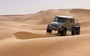   Mercedes-Benz G63 AMG 6x6 - 2013