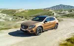   Mercedes-Benz GLA 220 d 4MATIC - 2017