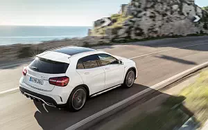   Mercedes-AMG GLA 45 4MATIC - 2017