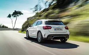  Mercedes-AMG GLA 45 4MATIC - 2017