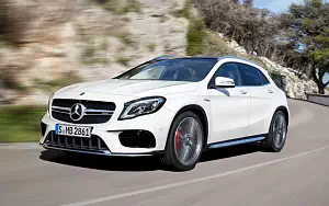   Mercedes-AMG GLA 45 4MATIC - 2017