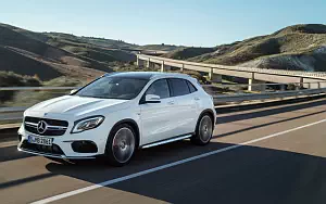   Mercedes-AMG GLA 45 4MATIC - 2017