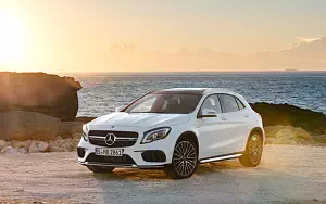   Mercedes-AMG GLA 45 4MATIC - 2017