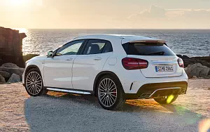   Mercedes-AMG GLA 45 4MATIC - 2017