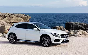   Mercedes-AMG GLA 45 4MATIC - 2017