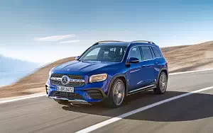   Mercedes-Benz GLB 250 AMG Line - 2019