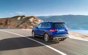   Mercedes-Benz GLB 250 AMG Line - 2019