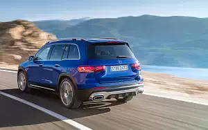   Mercedes-Benz GLB 250 AMG Line - 2019