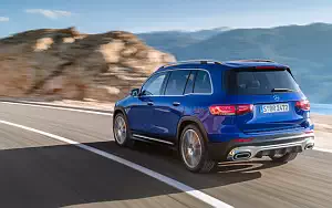   Mercedes-Benz GLB 250 AMG Line - 2019