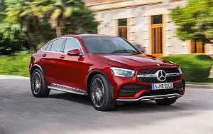   Mercedes-Benz GLC 300 4MATIC Coupe AMG Line - 2019