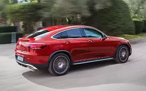   Mercedes-Benz GLC 300 4MATIC Coupe AMG Line - 2019