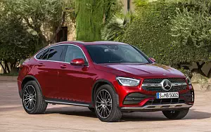   Mercedes-Benz GLC 300 4MATIC Coupe AMG Line - 2019