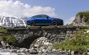   Mercedes-Benz GLC 300 de 4MATIC Coupe AMG Line - 2023