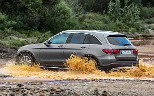   Mercedes-Benz GLC 300 4MATIC - 2019