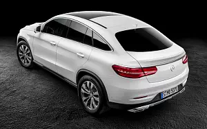   Mercedes-Benz GLE Coupe 4MATIC - 2015
