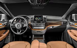   Mercedes-Benz GLE Coupe 4MATIC - 2015