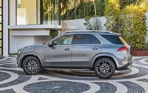   Mercedes-AMG GLE 53 4MATIC+ - 2009