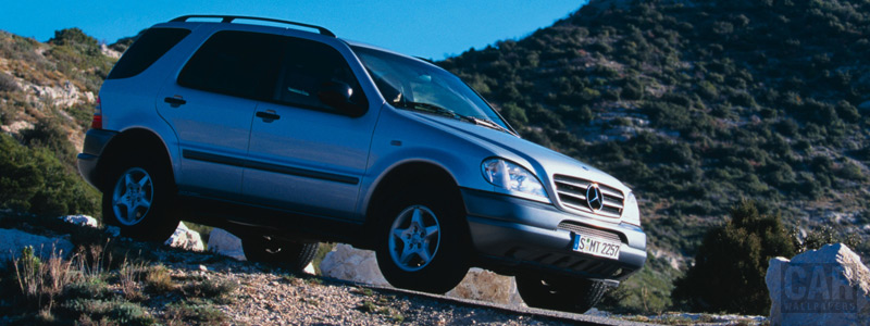   Mercedes-Benz ML230 - 1998 - Car wallpapers