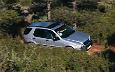   Mercedes-Benz ML320 - 1998