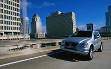  Mercedes-Benz ML430 - 1998
