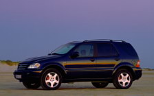   Mercedes-Benz ML55 AMG - 2000
