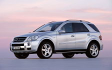   Mercedes-Benz ML63 AMG - 2006