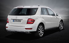   Mercedes-Benz M-Class Grand Edition - 2010