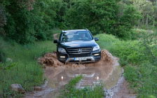   Mercedes-Benz M-Class - 2011