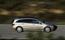   Mercedes-Benz R-class - 2005