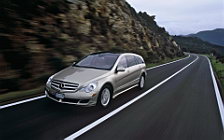   Mercedes-Benz R-class - 2005