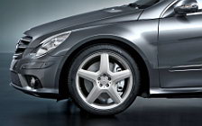   Mercedes-Benz R63 AMG - 2005