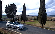  Mercedes-Benz R63 AMG - 2006