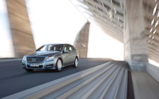   Mercedes-Benz R350 4matic - 2010