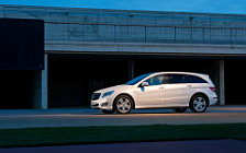   Mercedes-Benz R350 BlueTEC - 2010