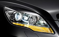  Mercedes-Benz R-class - 2010