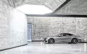   Mercedes-Benz S500 Coupe 4MATIC AMG Sports Package Edition 1 - 2014