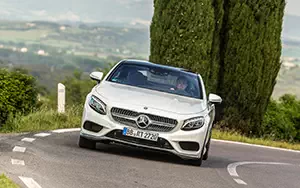   Mercedes-Benz S500 Coupe 4MATIC AMG Sports Package - 2014